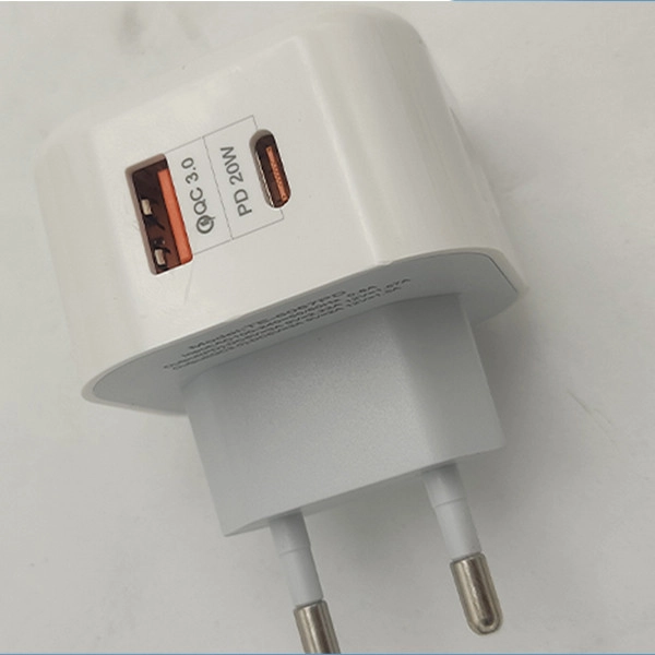 شارژر دیواری 20 وات راسین مدل TE-6087PD
