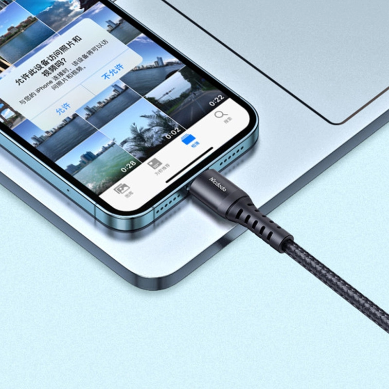 کابل تبدیل USB به لایتنینگ مک دودو مدل CA_226 طول 0.2 متر